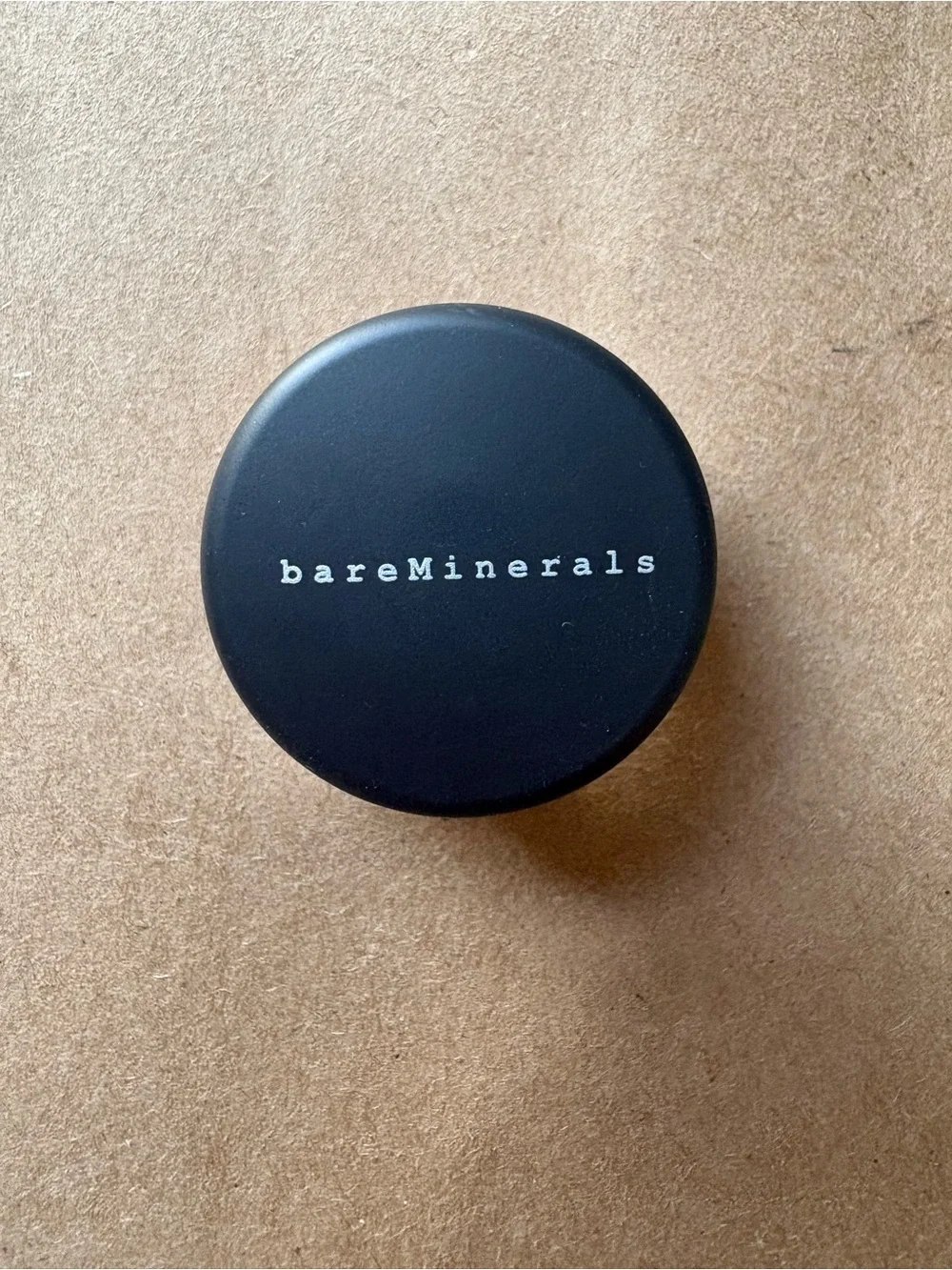 bareMinerals Loose Eyeshadow in “Champagne” Peach